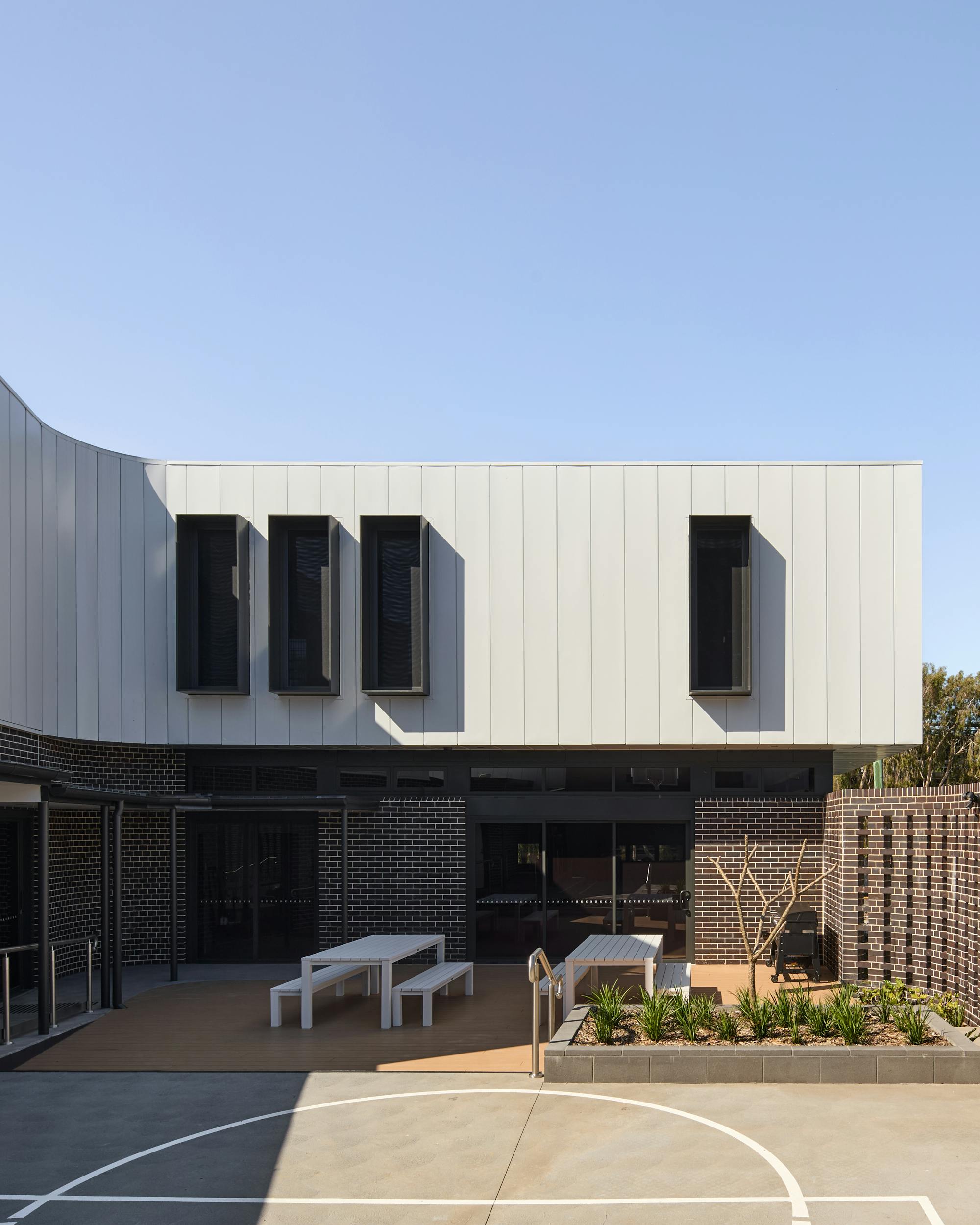 Knights Boarding House commercial fitout photo 2
