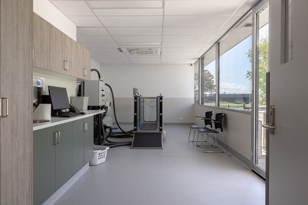 Animal Referral Emergency Centre medical fitout photo 6