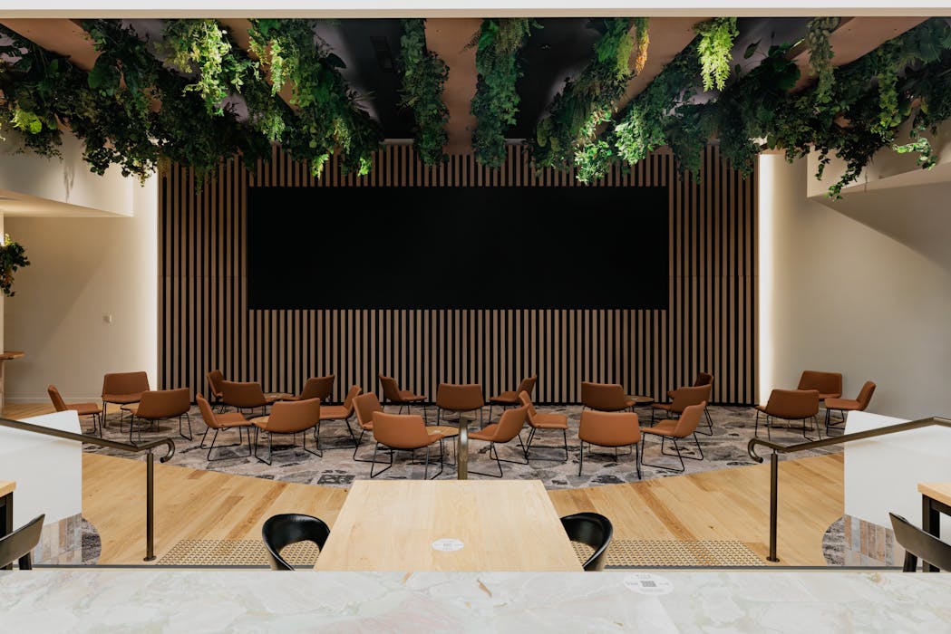 Toronto Workers Club hospitality fitout photo 7